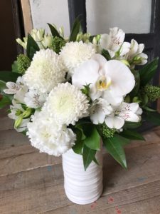 岐阜市花屋　岐阜花屋　花屋　フラワーアレンジメント　お盆用　お供え　